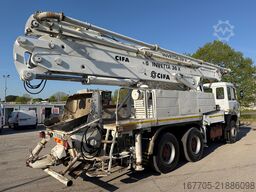 Iveco Magirus 330