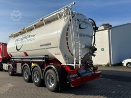 KÄSSBOHRER XS Kippsilo / 40 m³ / eigene Hydraulik Pumpe