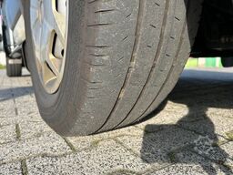 FORD Transit / Trage + Liege + Rampe