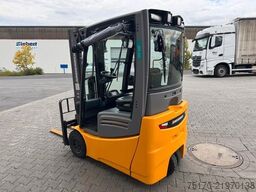 Jungheinrich EFG 215 / Triplex: 4.25m! / SS / 4.168h / 2024
