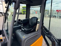 Jungheinrich EFG 215 / Triplex: 4.25m! / SS / nur 716h!