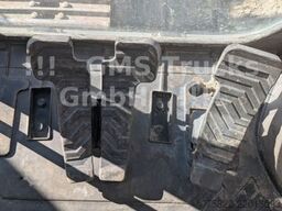 VOLVO EC 220 / SW + 2 Löffel