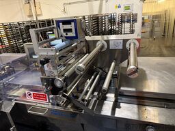 Fuji Packaging / Loma Systems Complete FW3410CX Packing Line