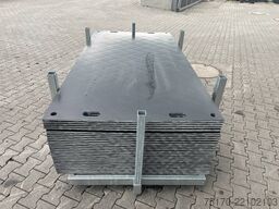  Fahrbahnplatten  / Fahrplatten inkl. Gestell / NEU