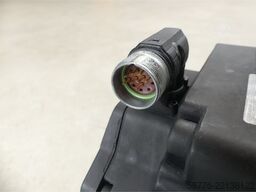 KUKA 1FK7101-5AZ91-1ZZ9-Z S07 Servomotor SN: YFVN50667157011