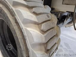Holland Lift HL-220 D25 4WD/P/N