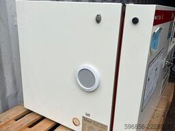 Vötsch VT 7004 – komora klimatyczna / komora temperaturowa Vötsch VT 7004 – komora klimatyczna / komora temperaturowa