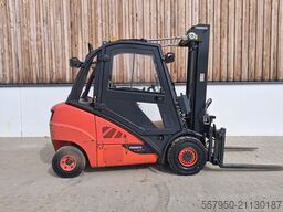 Linde H 30 Diesel Triplex Zinkenverstellgerät