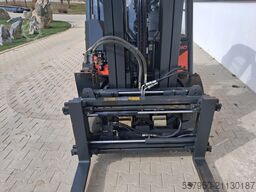 Linde H 30 Diesel Triplex Zinkenverstellgerät