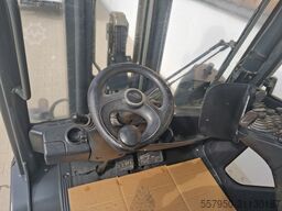 Linde H 30 Diesel Triplex Zinkenverstellgerät