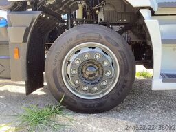 Ford Ford 4x2 Road 1833 Low Roof Sleeper Cab