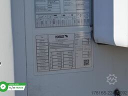 SCHMITZ CARGOBULL SKO FP 45 ThermoKing SLXi 300