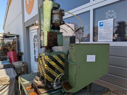 u.a. Bosch Werkstatt-Knebel-Industriepresse