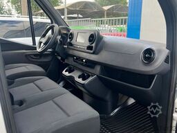 MERCEDES-BENZ Sprinter 215 9G-TR HOCH+LANG KLIMA 3-SITZ KAMERA