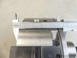 unbekannt A33NZ18S3 Kraftspannfutter für CNC - Drehmaschinen B33NZ7S472 -