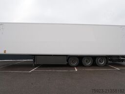 LAMBERET 3 AXLE FRIGO TRAILER WITH CARRIER VECTOR 1950 MT