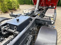 MERCEDES-BENZ Arocs 3246 8x4 Kipper Meiller Bordmatic