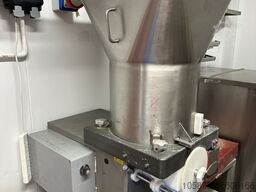 Deighton Formatic C4000 180 Meatmaster