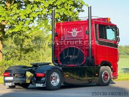 DAF 106 XF Flat Cab Voll/Luft 530 PS Leder Alu