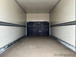 Iveco EuroCargo 180 Closed Box Saxas 12T / Lift / Eur...