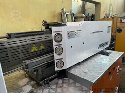Chen Hsong JetMaster 88-MK6 mit dem Roboter