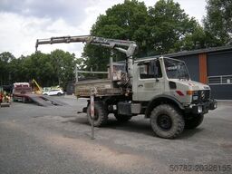 UNIMOG Unimog U1250 mit Kran