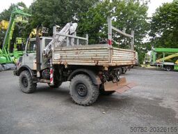UNIMOG Unimog U1250 mit Kran
