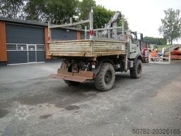 MERCEDES-BENZ Unimog U1250 mit Kran MKG 105