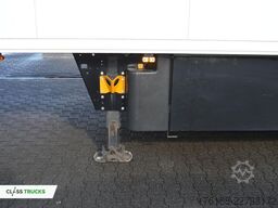SCHMITZ CARGOBULL SKO FP 60 ThermoKing SLXi 300