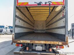 RENAULT MIDLUM 270 (18t) DXI + Dhollandia