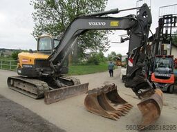 Volvo ECR88D - Powertilt + hydr. Schnellwechsler + 3 Löf