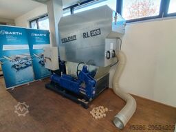 Felder RL 200 mit Brikettierpresse