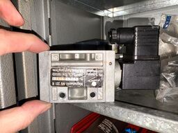 KAISER + KRAFT Workshop Cabinet with Contents