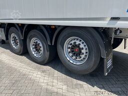 Knapen K200 - 70m3 *Schubboden Agrar mieten*