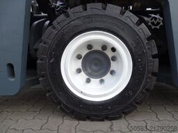 Combilift C8000