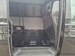VW T6.1 Transporter Kasten lang*AHK*NAVI*