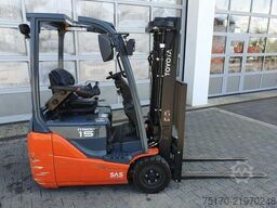 Toyota 8FBET15 / Triplex: 4.30m / nur 1.842h! / SS