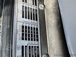 SCANIA P380 8x4 Silo 12m3