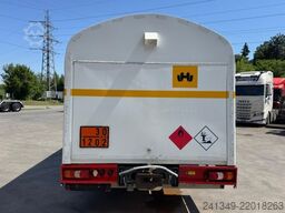 MERCEDES-BENZ Actros 2551 6x2 Tank 21'600L