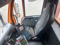 UNIMOG U 423 / Mähausstattung Dücker / Salzstreuer
