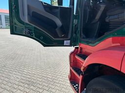 MERCEDES-BENZ Antos 2533 / Faun VarioPress 527 + Schüttung