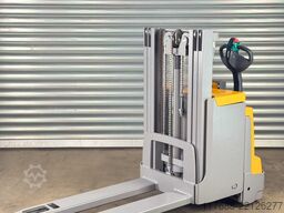 Jungheinrich EJD 220 - Service Neu -nur 2423 Std. Batterie 90%