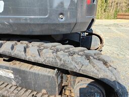 Bobcat E26