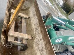 ATLAS 75e Gabel & Schaufel