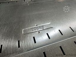 SSI Schäfer R3000 Abmessungen: 1.282 x 300 x 30 mm