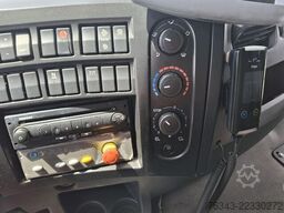 RENAULT D26 WIDE 320 - 6X2 - E6 - FAUN