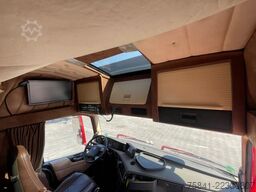 Volvo FH 16.750 FH 16.750 8x4 Palfinger PK 110002-SH ...