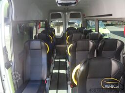 MERCEDES-BENZ Sprinter Altas 516 CDI 16 Sitze