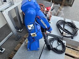 Yaskawa MOTOMAN GP8 YR-1-06VX8-A00