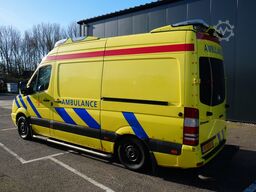 Mercedes-Benz SPRINTER 319 CDI